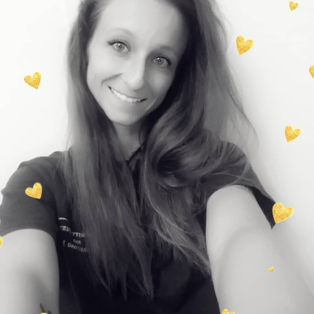 Meet your Posher, Stephanie